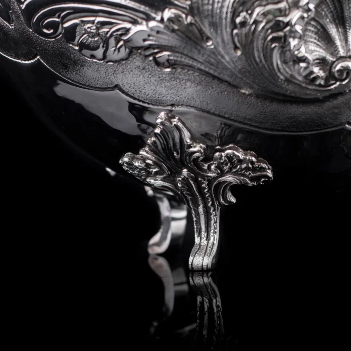 Silver vase "Castello"