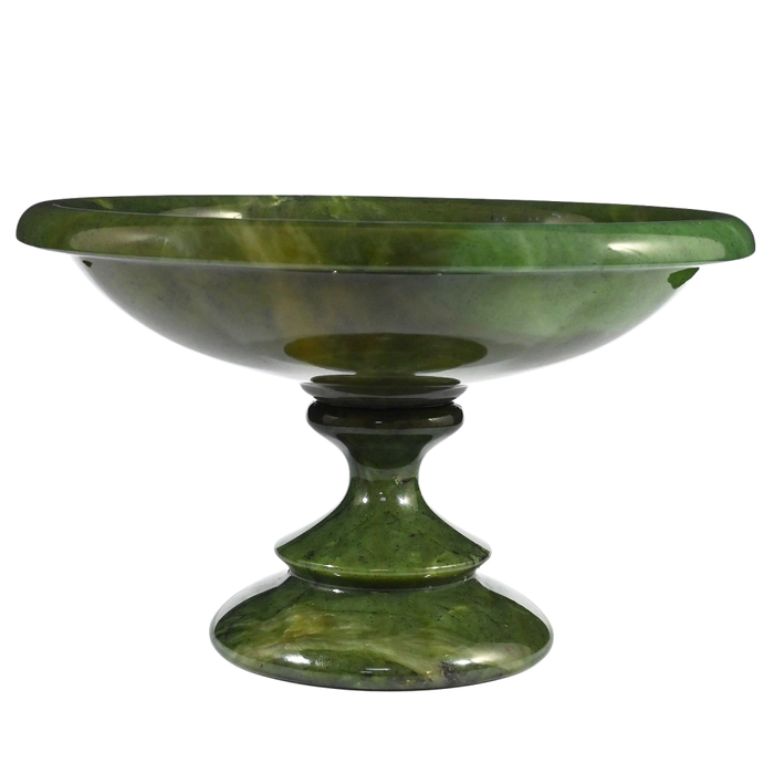 Fruit bowl made of jade
