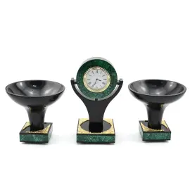 Часы каминные из малахита и долерита