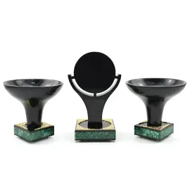 Часы каминные из малахита и долерита