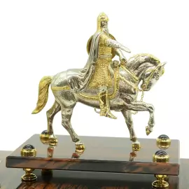 Подарочный набор для водки "Юрий Долгорукий" на 3 персоны