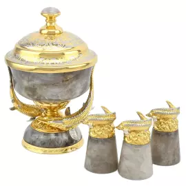 Икорница из дымчатого кварца "Осетровые" со стопками, на 3 персоны