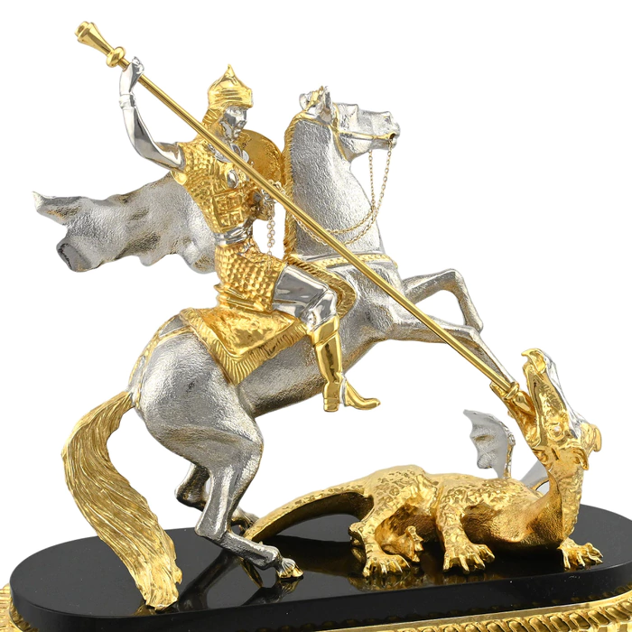Mantel clock made of malachite and dolerite "George the Victorious"