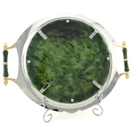 Чайный сервиз из нефрита и латуни с гравюрой, на 2 персоны