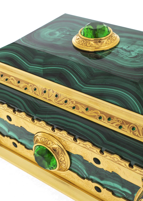 The casket of malachite "Family" is large, Zlatoust