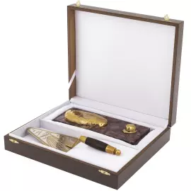 Мастерок на подставке из яшмы "Подарочный" Златоуст