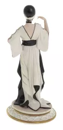 Статуэтка "Дама" черно-белая