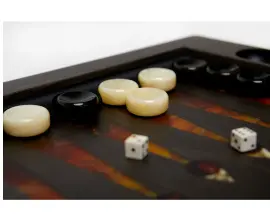 Нарды из ясеня и янтаря "Солнце Арабии" Нарды из ясеня и янтаря "Солнце Арабии"