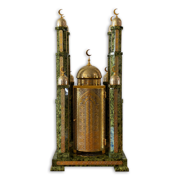 A mosque with the Koran and Hadiths of the Prophet. Zlatoust.