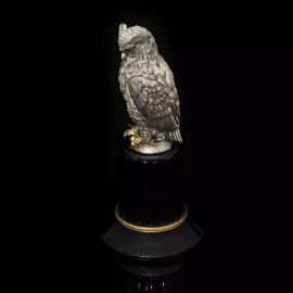 Sculpture "Wise Owl"