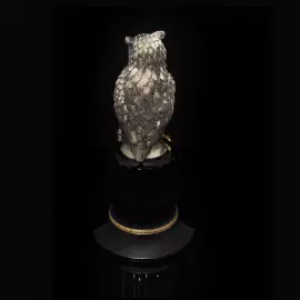 Sculpture "Wise Owl"