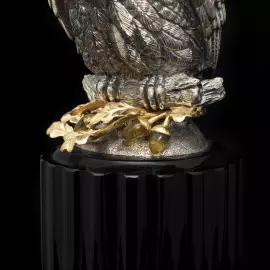 Sculpture "Wise Owl"