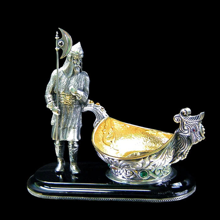 Икорница "Витязь с чаркой"