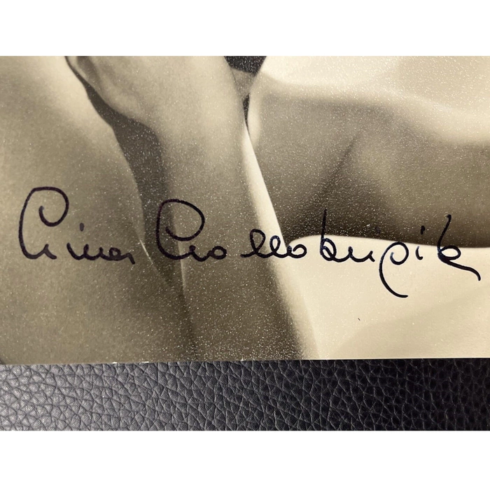 An autographed photo. Actress Gina Lollobrigida