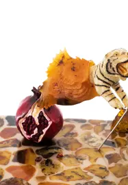 Композиция из янтаря "Сон Дали"