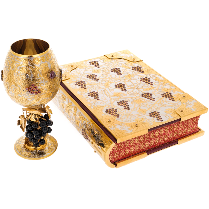 Gift set "Wine" with a glass and the book "Wine is the most complete illustrated encyclopedia" by Andre Domine