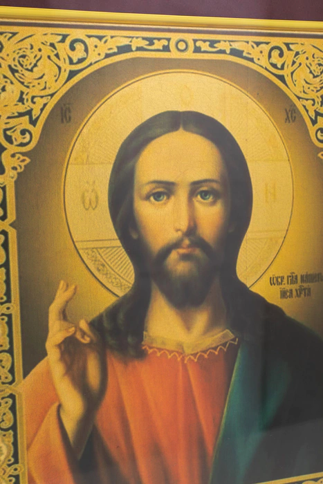 Painting on gold leaf "The Almighty Saved"