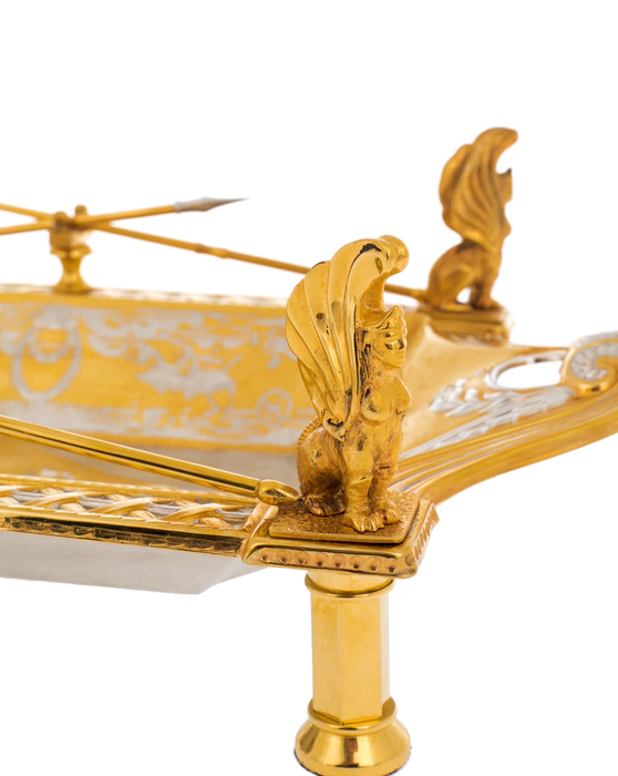 Fruit bowl "Chariot" Zlatoust