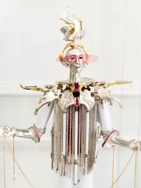 Эксклюзивная настольная композиция "Кукла стоящая"