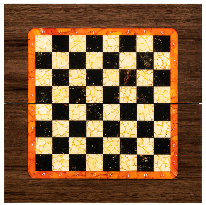 Chess made of stained oak and amber "Amber" mini