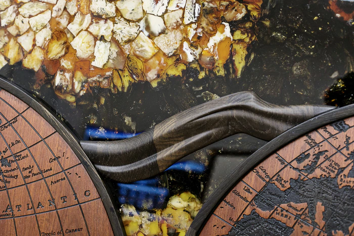 Wood and amber panel "Galaxy"