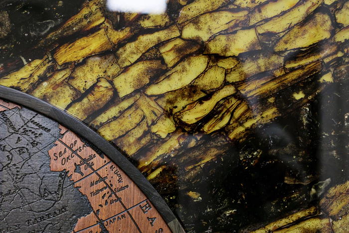Wood and amber panel "Galaxy"