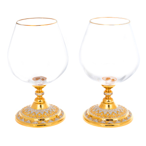 A set of cognac glasses with white cubic zirconia, for 2 persons