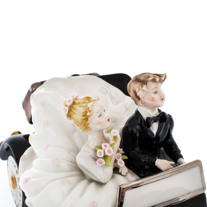 Statuette "Wedding convertible" with silver and gilding