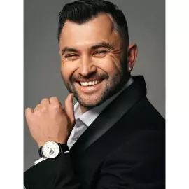 Наручные механические часы с автоподзаводом Lincor UNI с черным ремешком