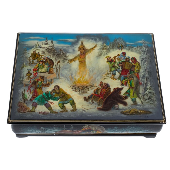 The box "Maslenitsa" is a Lackey