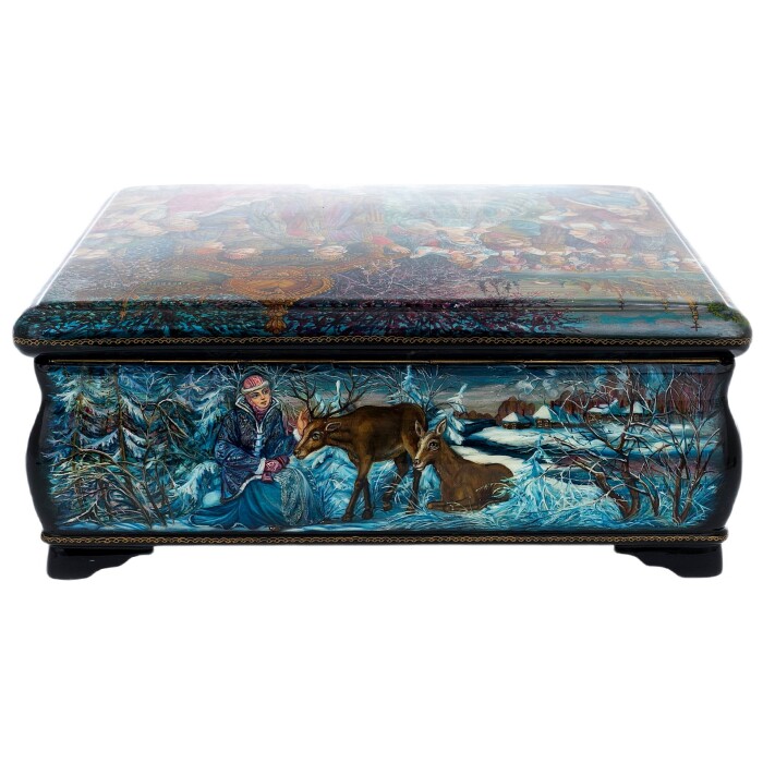 The box "Snow Maiden" is a Lackey