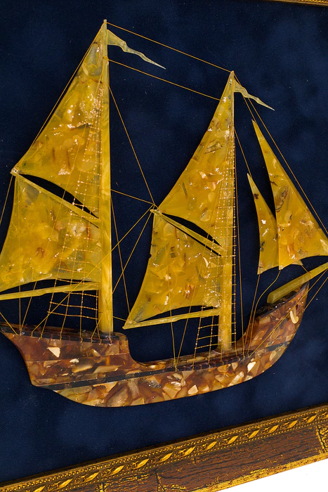 Decorative panel made of amber "Schooner"