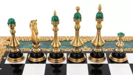 Шахматы из белого мрамора и малахита "Царские"