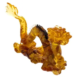 Скульптура из янтаря "Дракон с шаром", светлый