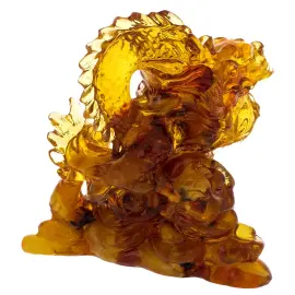 Скульптура из янтаря "Драконий рык", светлый