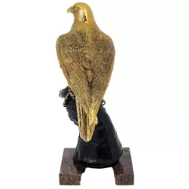 Скульптура "Cокол в руке" позолота (Falcon in hand, gilding)