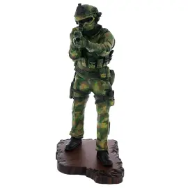 Сувенир из массива бука "Солдат" Сувенир из массива бука "Солдат"