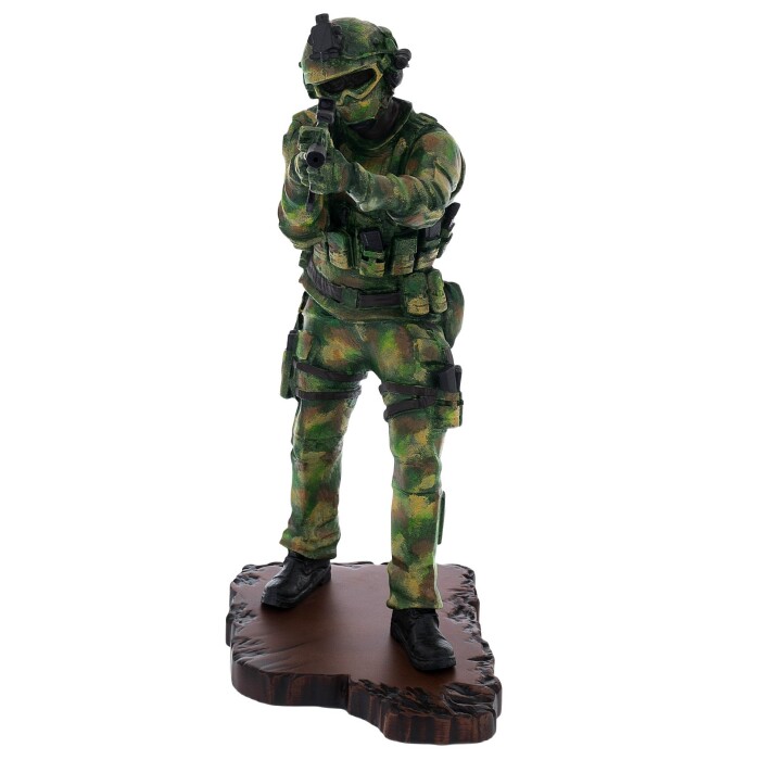 Souvenir from the solid beech "Soldier"