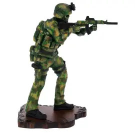 Сувенир из массива бука "Солдат" Сувенир из массива бука "Солдат"