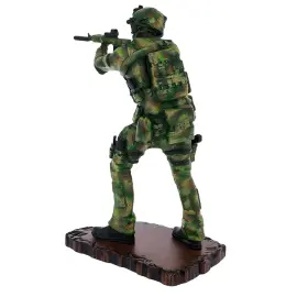 Сувенир из массива бука "Солдат" Сувенир из массива бука "Солдат"