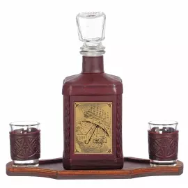 Графин в кожаном переплете "Страховщику-1" с сублимированной накладкой