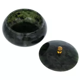 Шкатулка из нефрита круглая