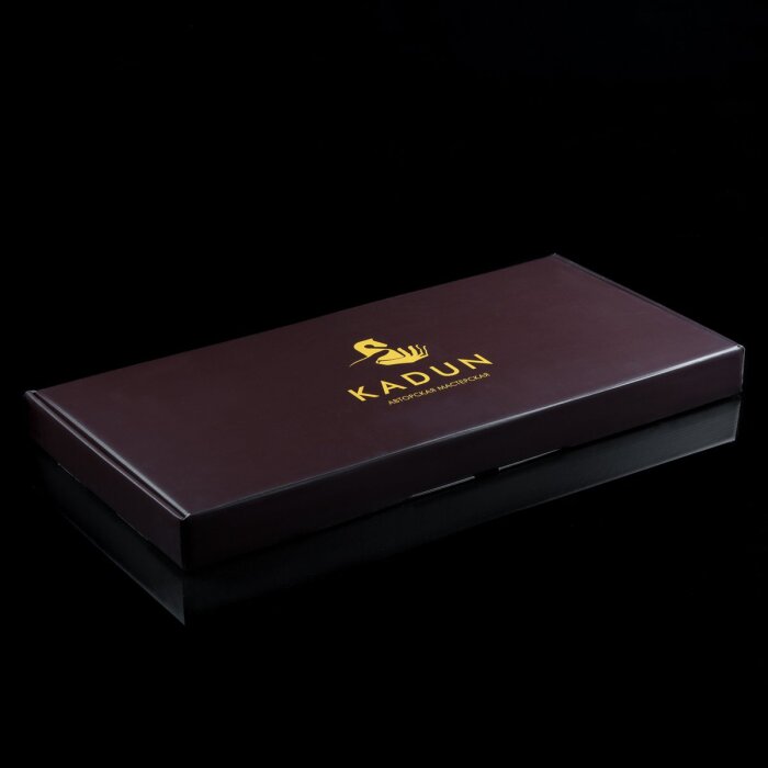 Backgammon made of oak "Mustang" light body