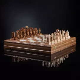 Chess made of oak "Neftyaniki"