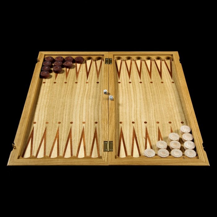 Backgammon made of oak "Salamander" light body