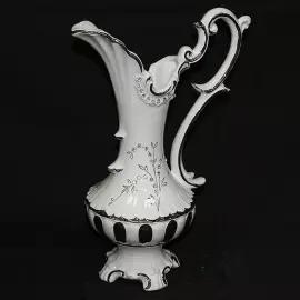 Кувшин "Ветка с ягодами" со стразами Swarovski