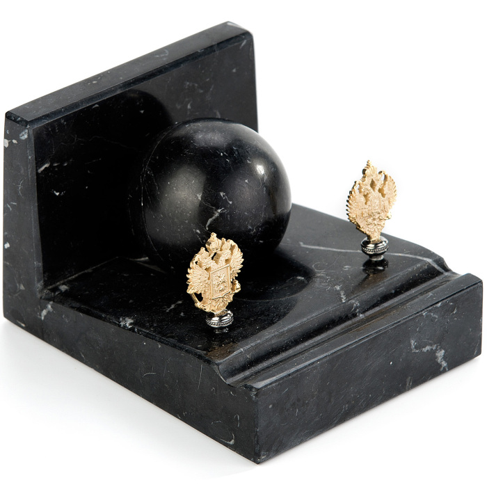 A paperweight made of marble "Fatherland" with a stand for business cards and a pen