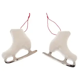 Набор фарфоровых ёлочных игрушек "Избушка с коньками" в подарочной коробке Набор фарфоровых ёлочных игрушек "Избушка с коньками" в подарочной коробке