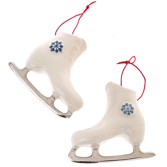 A set of porcelain Christmas tree toys "Hut with skates" in a gift box
