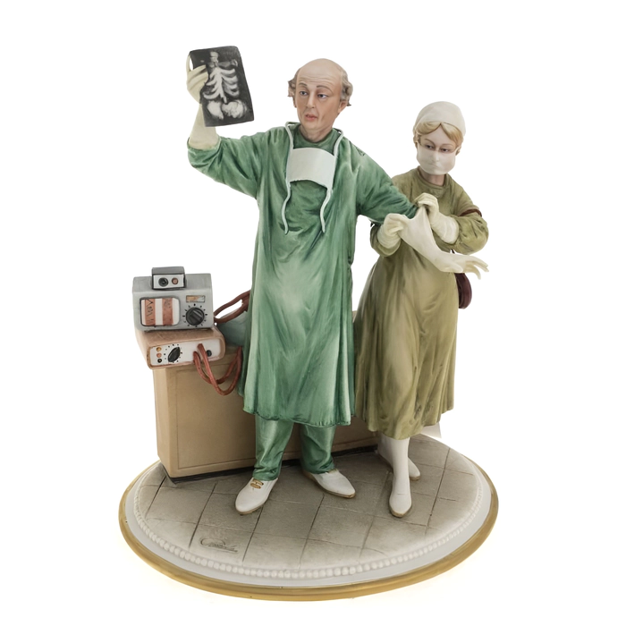 Statuette "Surgeon"